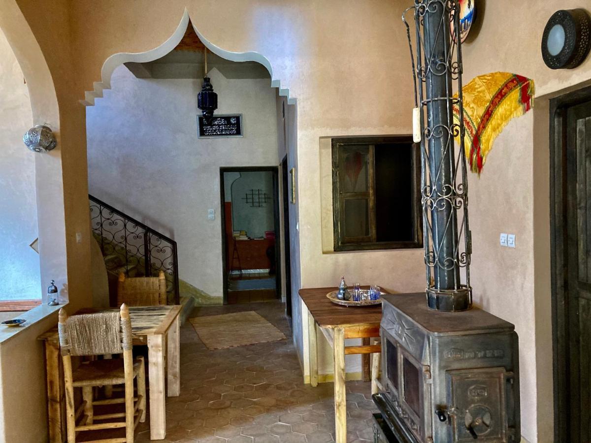 Les 4 Saisons Du Dades Bed and Breakfast Aït Idaïr Eksteriør billede