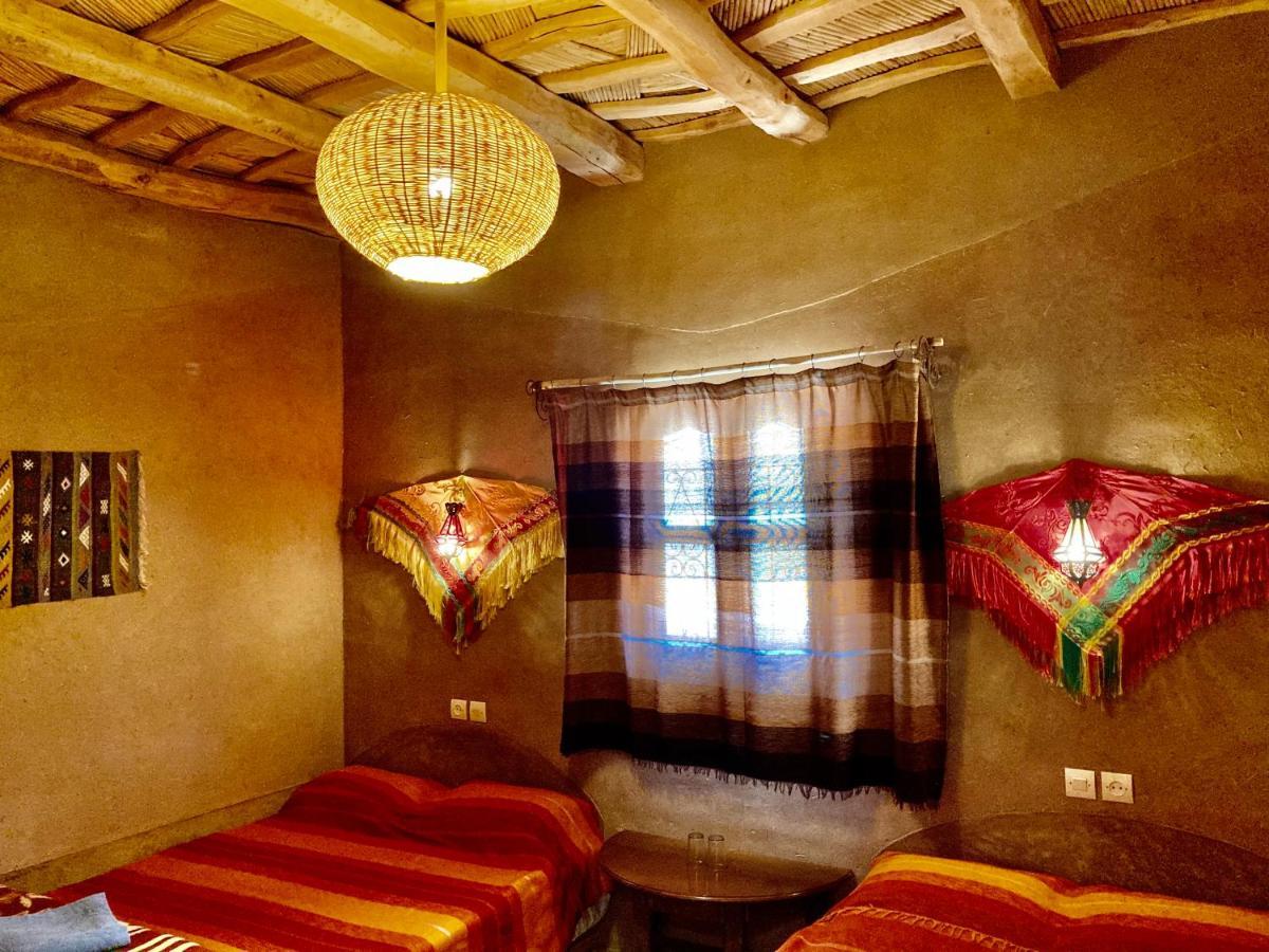 Les 4 Saisons Du Dades Bed and Breakfast Aït Idaïr Eksteriør billede