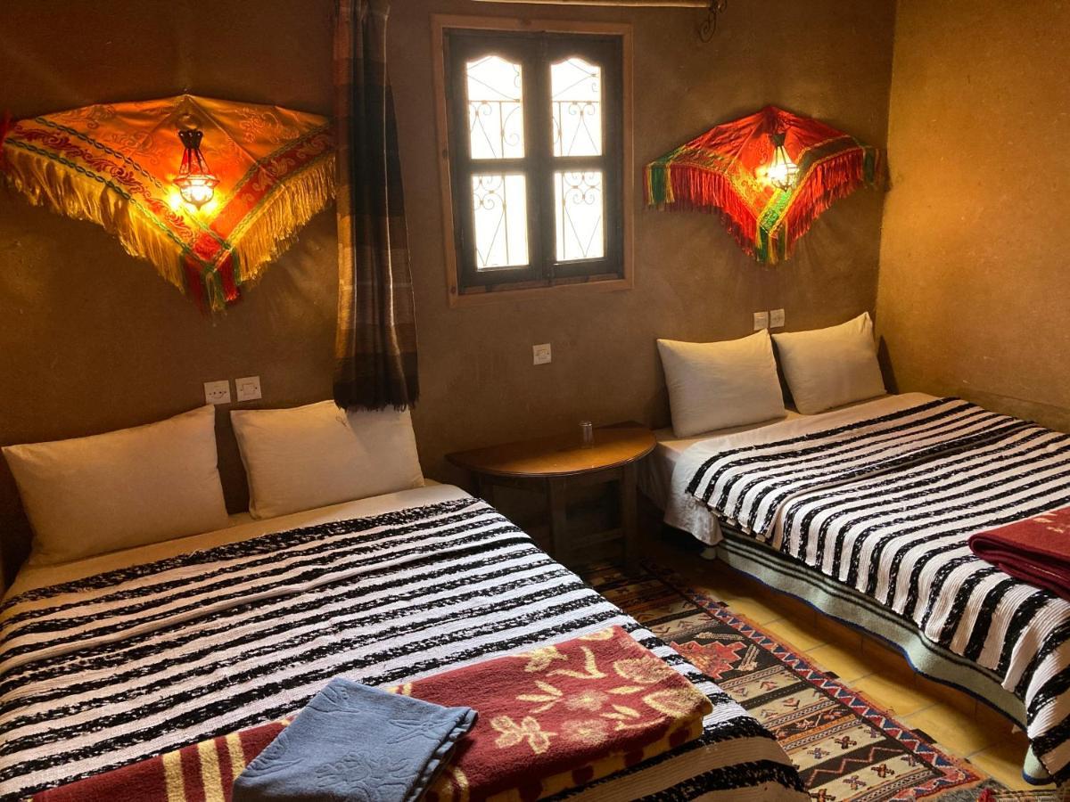 Les 4 Saisons Du Dades Bed and Breakfast Aït Idaïr Eksteriør billede