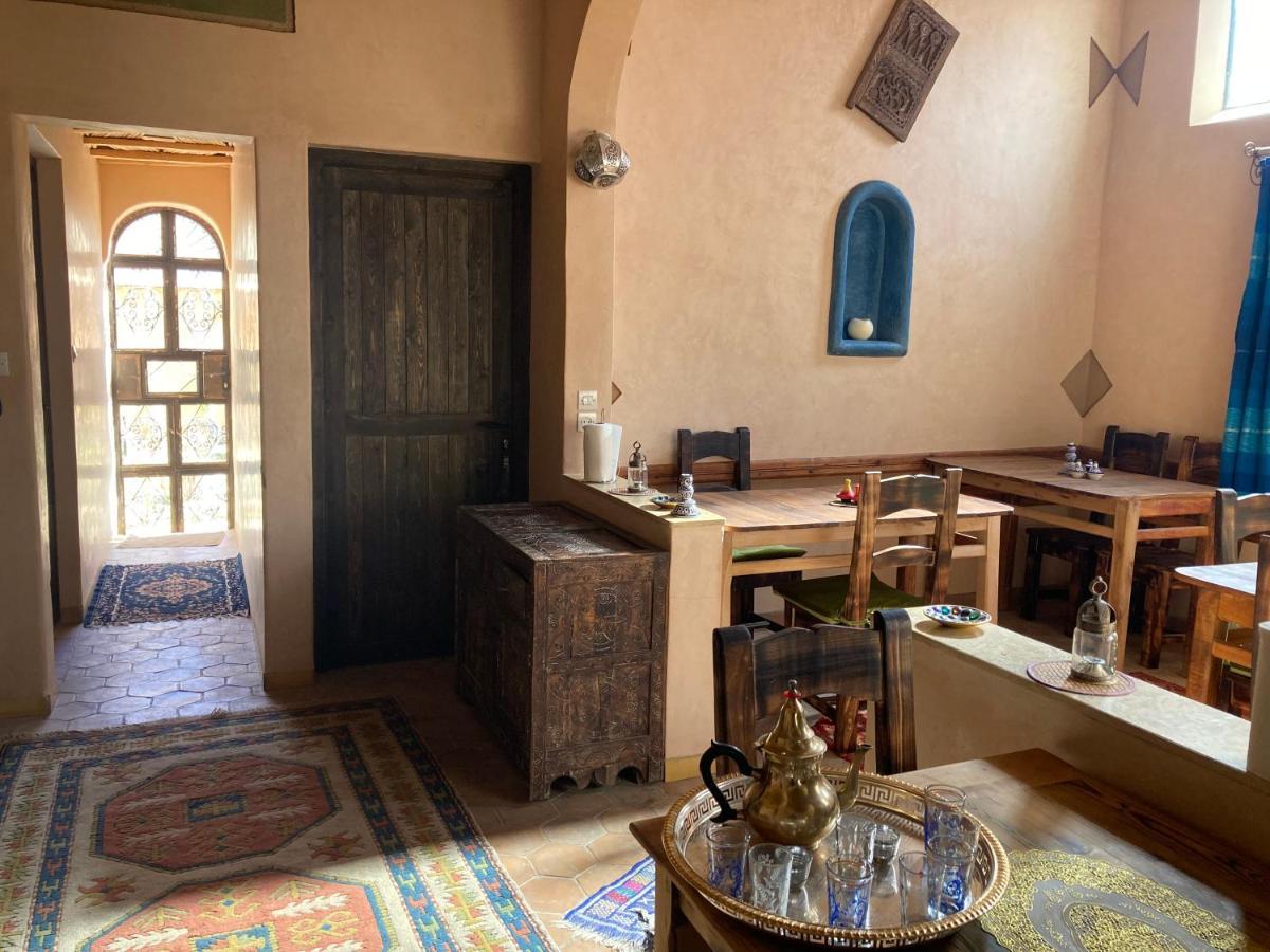 Les 4 Saisons Du Dades Bed and Breakfast Aït Idaïr Eksteriør billede